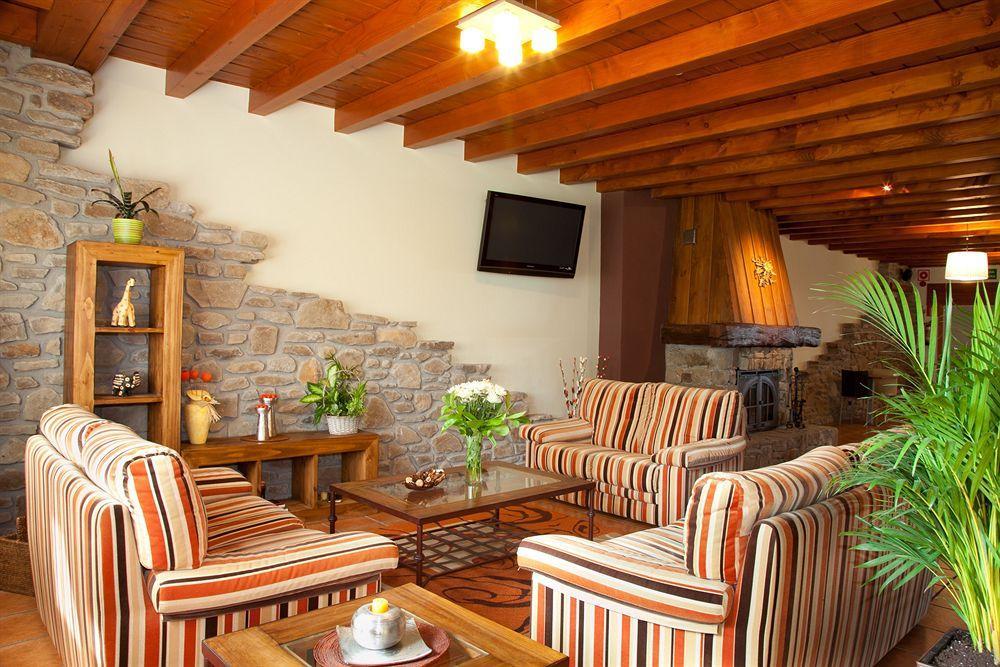 Hotel Txaraka Бермео Екстер'єр фото