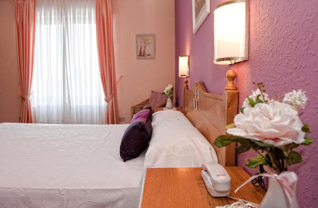 Hotel Txaraka Бермео Екстер'єр фото