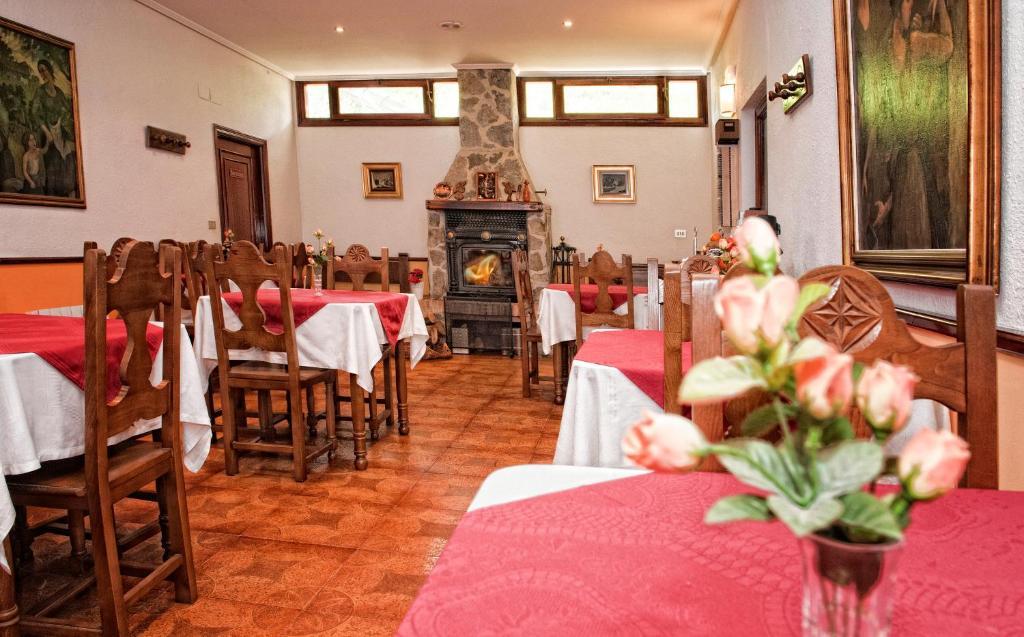 Hotel Txaraka Бермео Екстер'єр фото