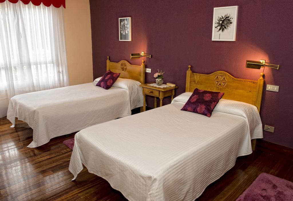 Hotel Txaraka Бермео Екстер'єр фото